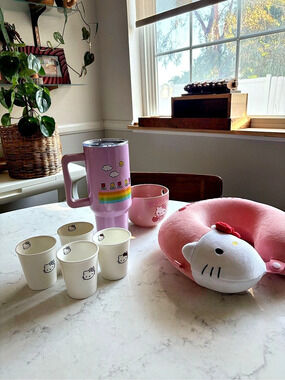 Sanrio Hello Kitty Pink Travel Neck Pillow & ceramic cups, bowl etc new